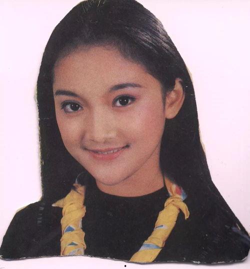 娱乐圈吃瓜小眼睛歌手